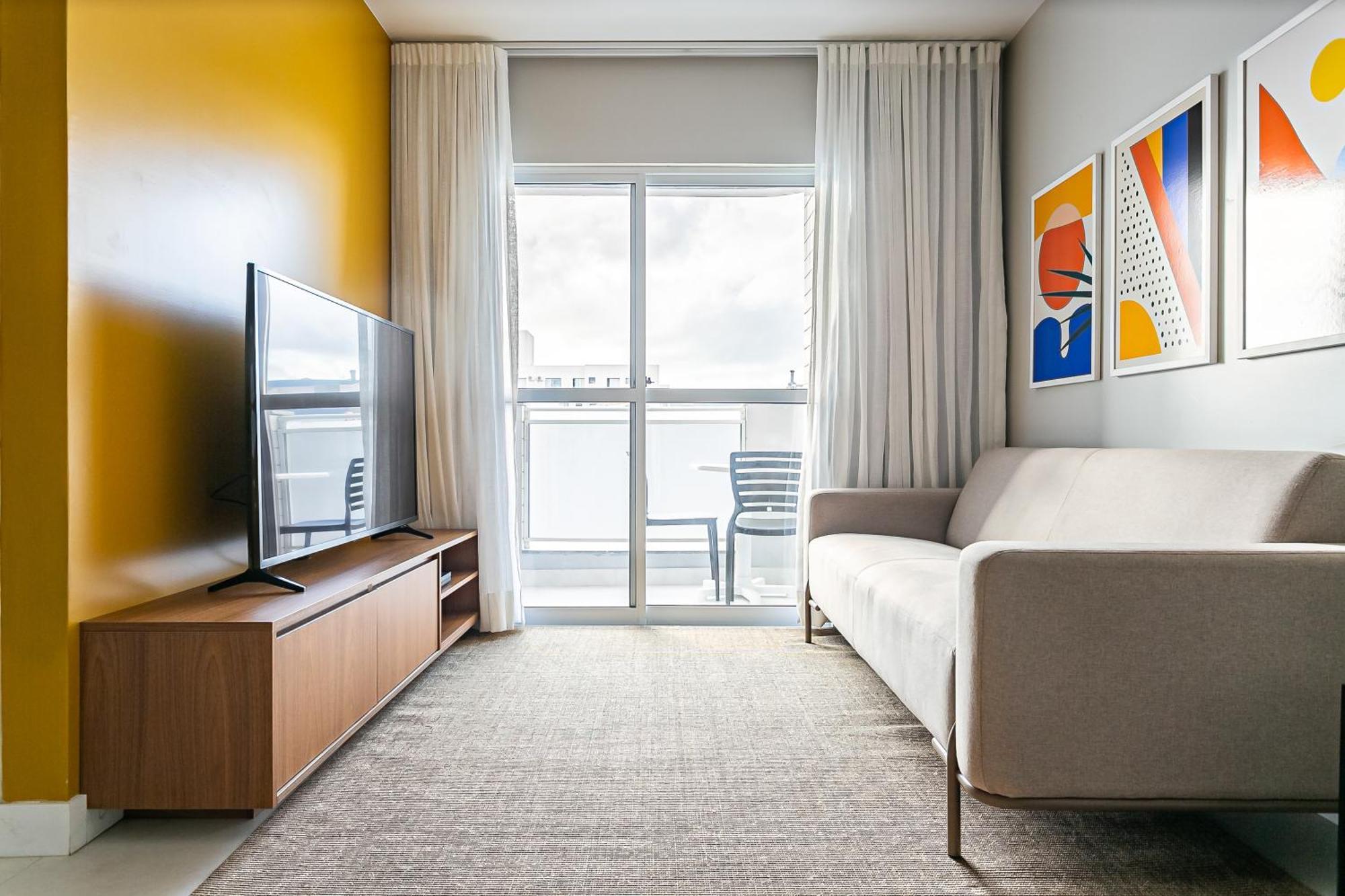 Predio Com Completos, Com Piscina E A Passos Da - Agua Marinha Apartamento Florianópolis