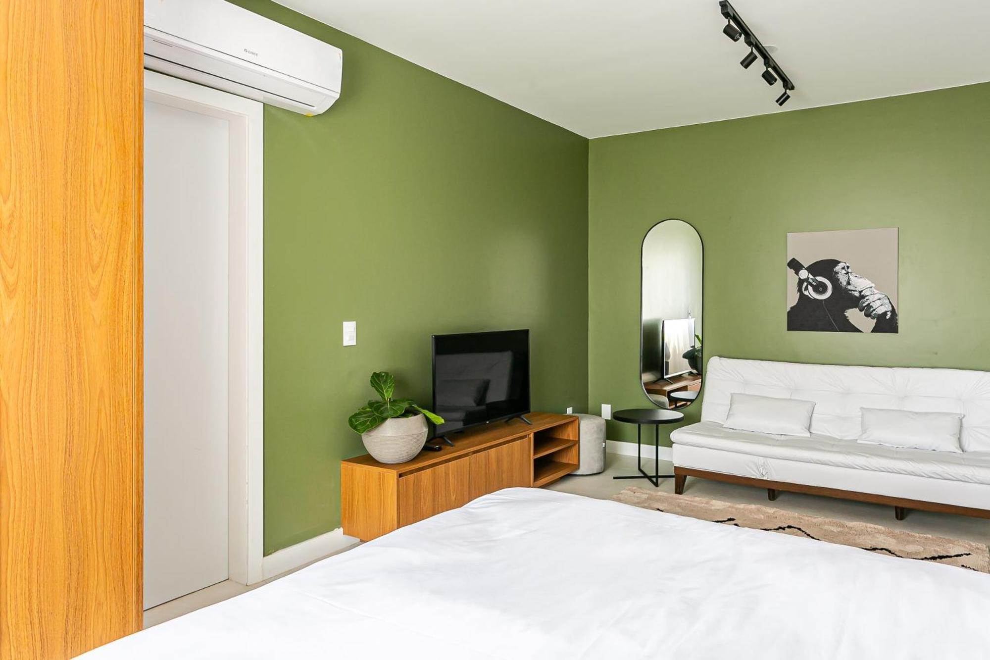 Apartment Predio Com Completos, Com Piscina E A Passos Da - Agua Marinha